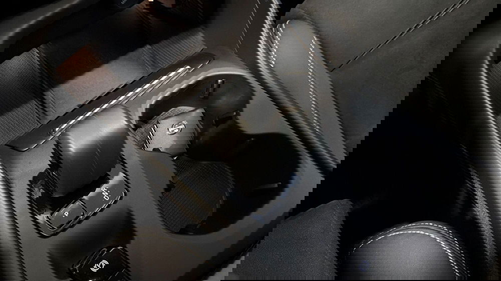 Volvo XC40 usata a Treviso (10)