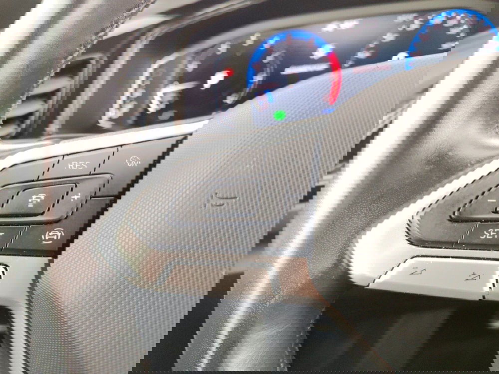 Volkswagen T-Roc Cabrio usata a Massa-Carrara (14)