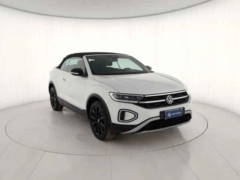 Volkswagen T-Roc Cabrio usata a Massa-Carrara (4)
