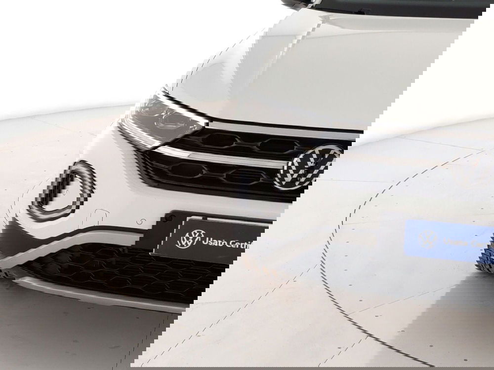 Volkswagen T-Roc Cabrio usata a Massa-Carrara (5)