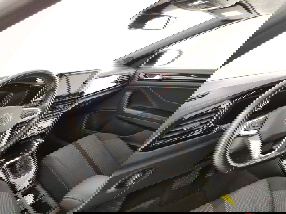 Volkswagen T-Roc Cabrio usata a Massa-Carrara (8)