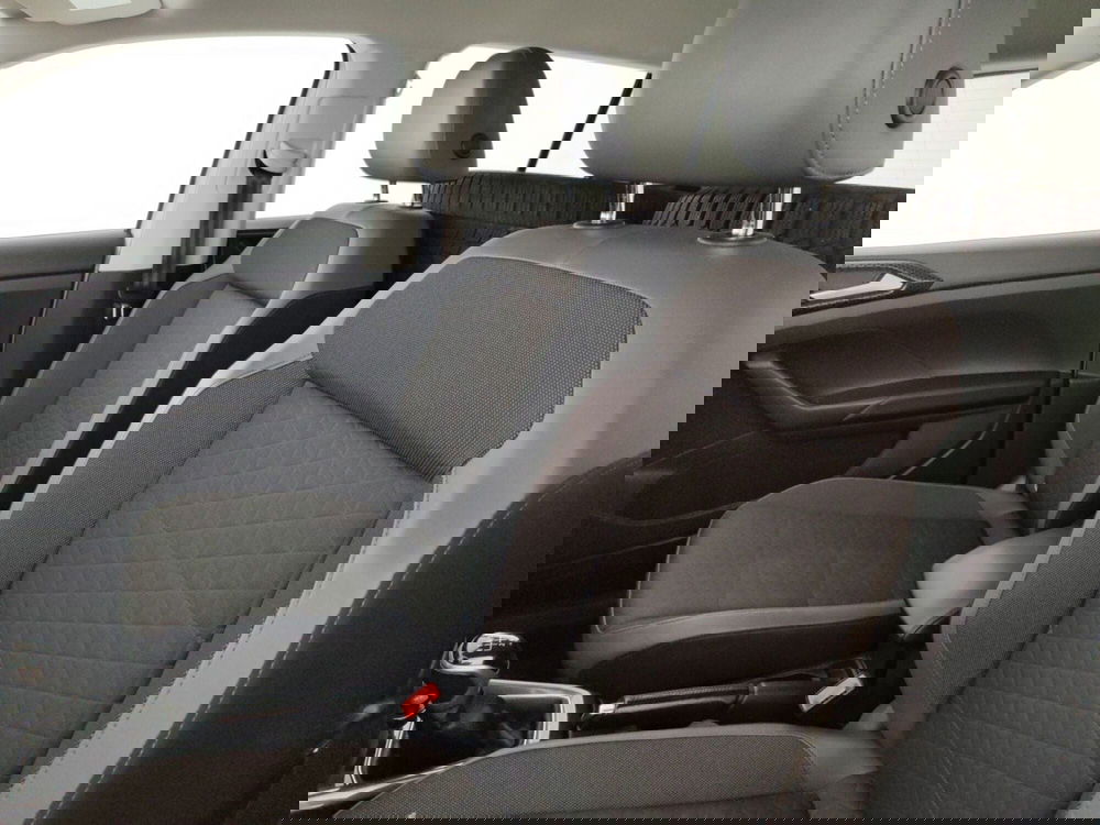 Volkswagen T-Cross usata a Massa-Carrara (9)