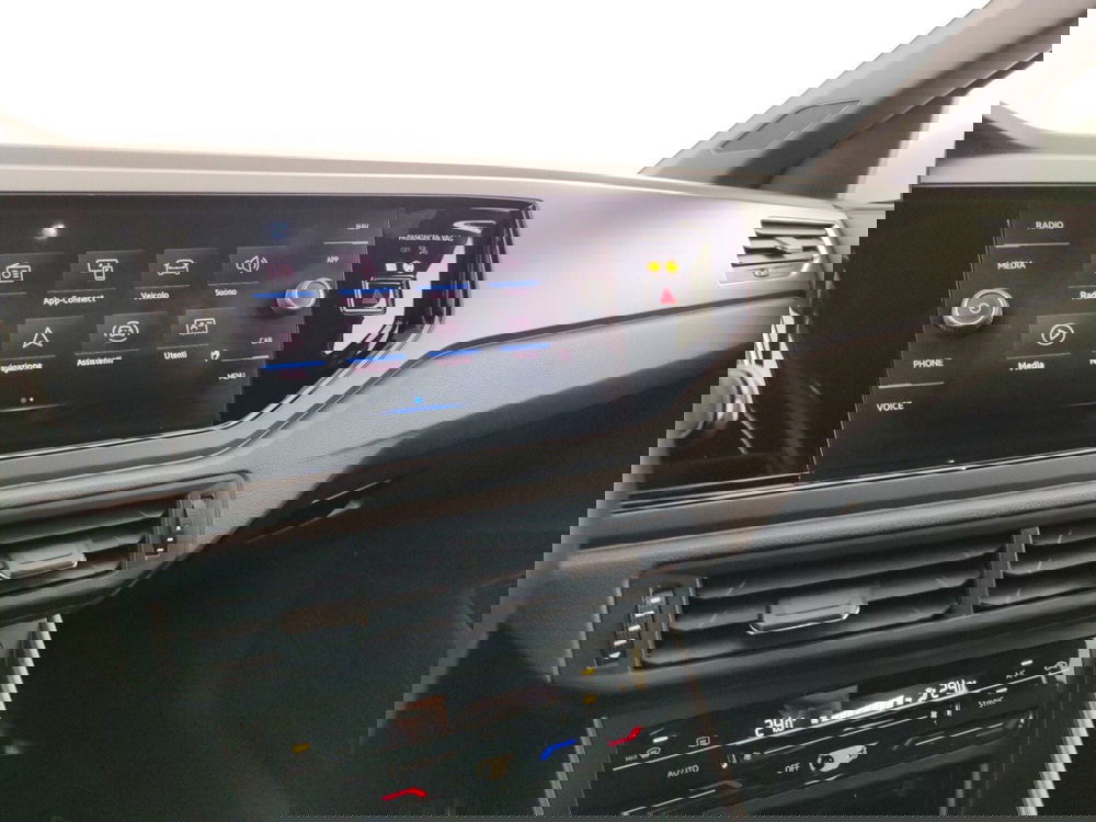 Volkswagen Polo usata a Massa-Carrara (11)