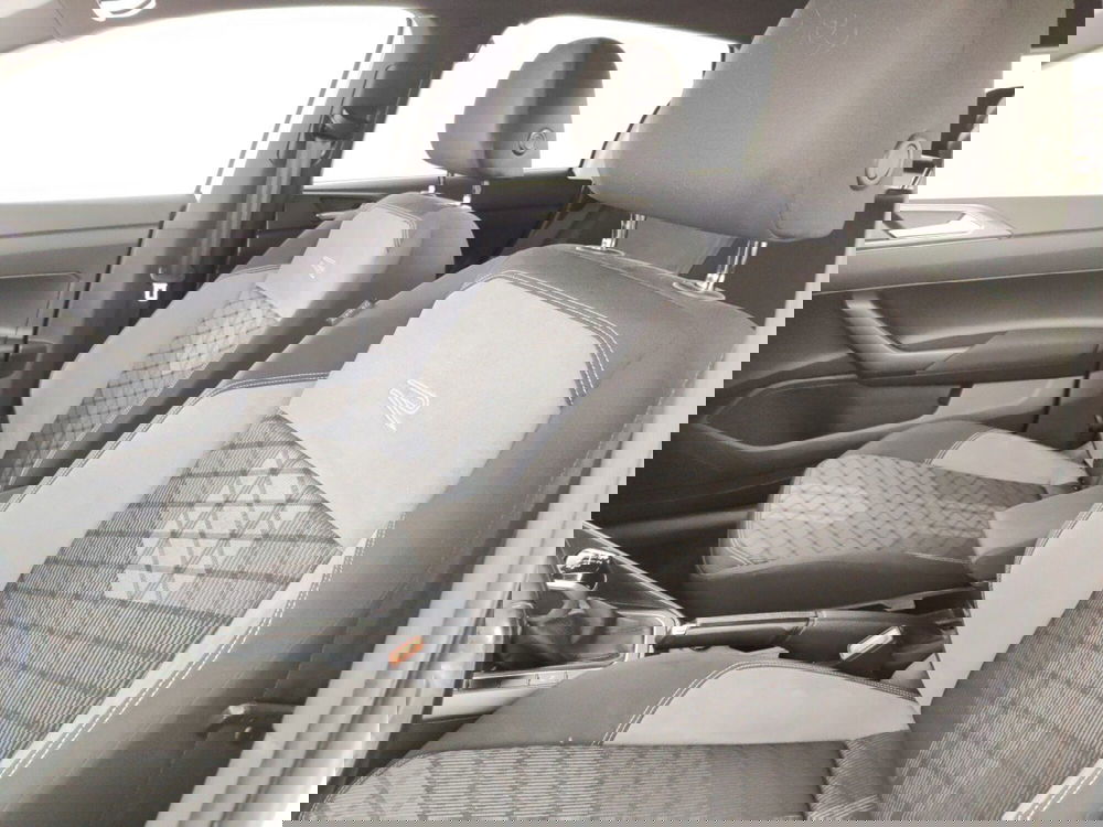 Volkswagen Polo usata a Massa-Carrara (8)