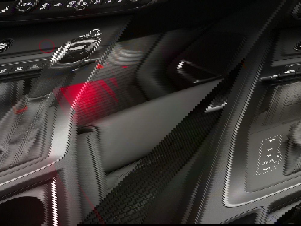 Audi RS Q3 Sportback usata a Napoli (16)