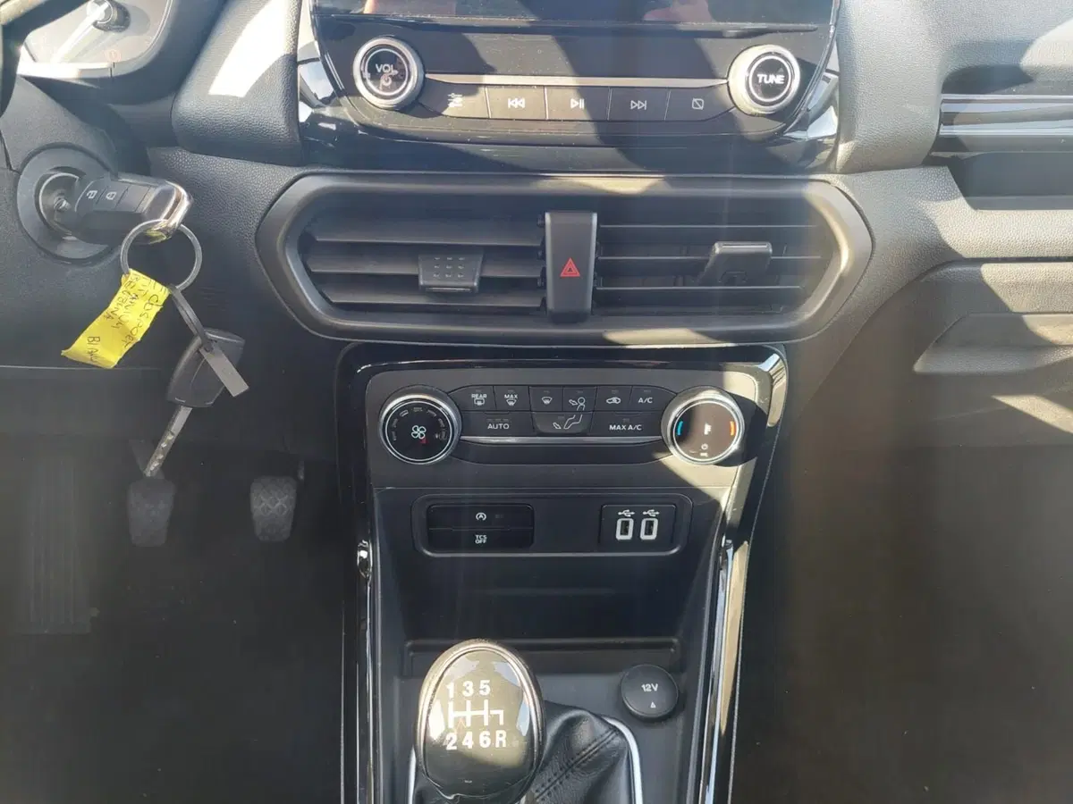 Ford EcoSport usata a Treviso (13)