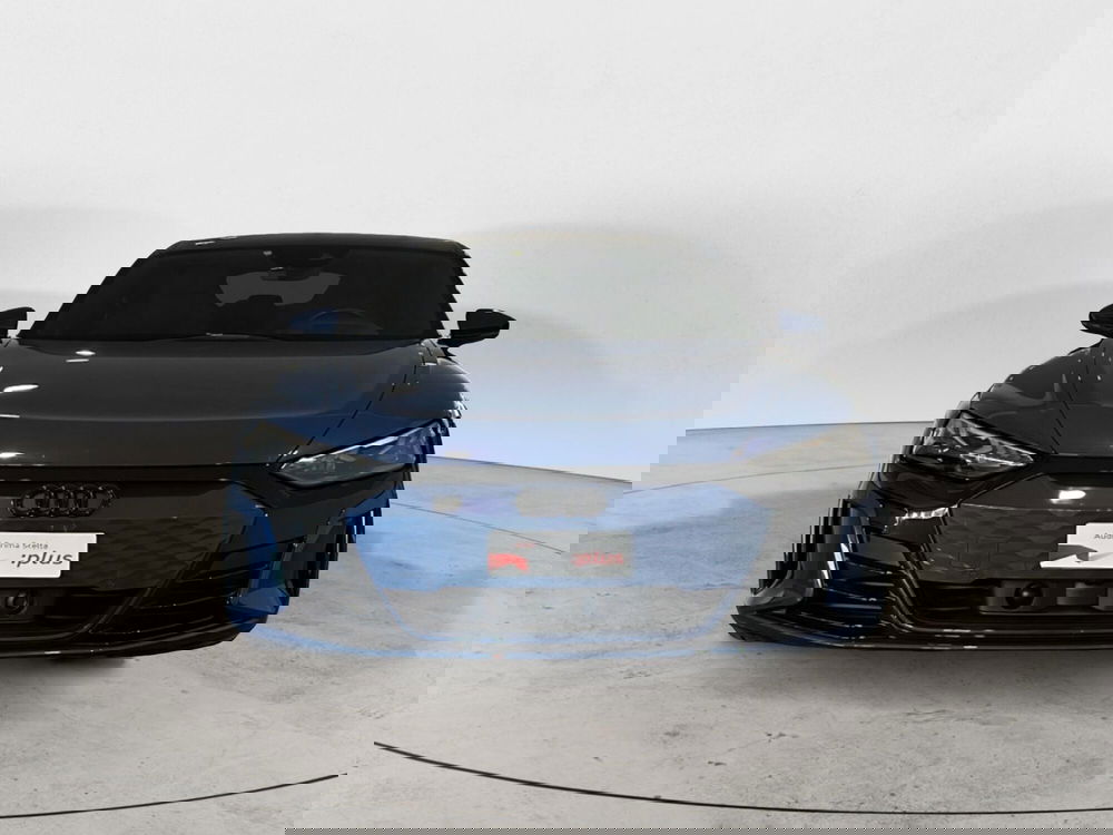 Audi e-Tron GT usata a Napoli (2)