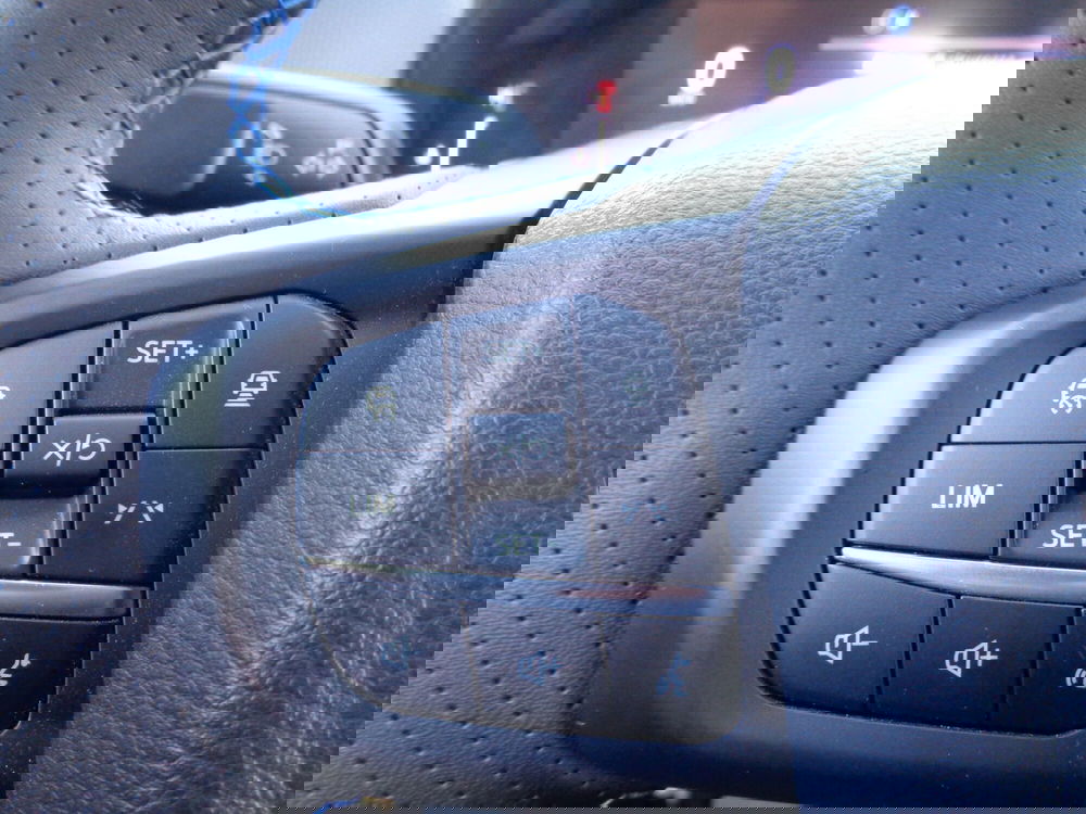 Ford Ranger Pick-up nuova a Treviso (17)