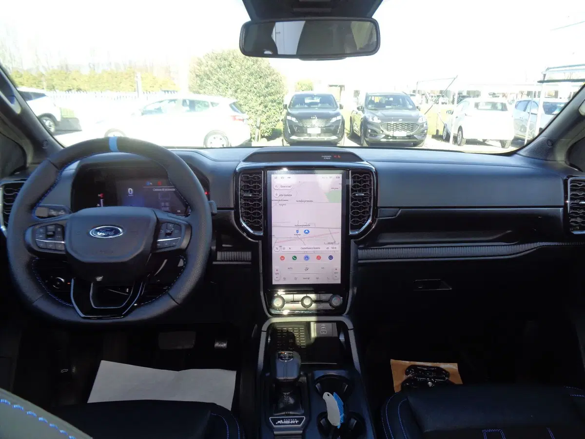 Ford Ranger Pick-up nuova a Treviso (19)