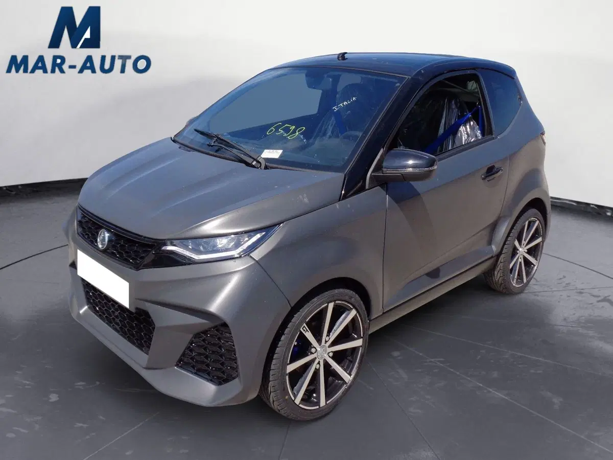 Aixam City 482 nuova a Treviso