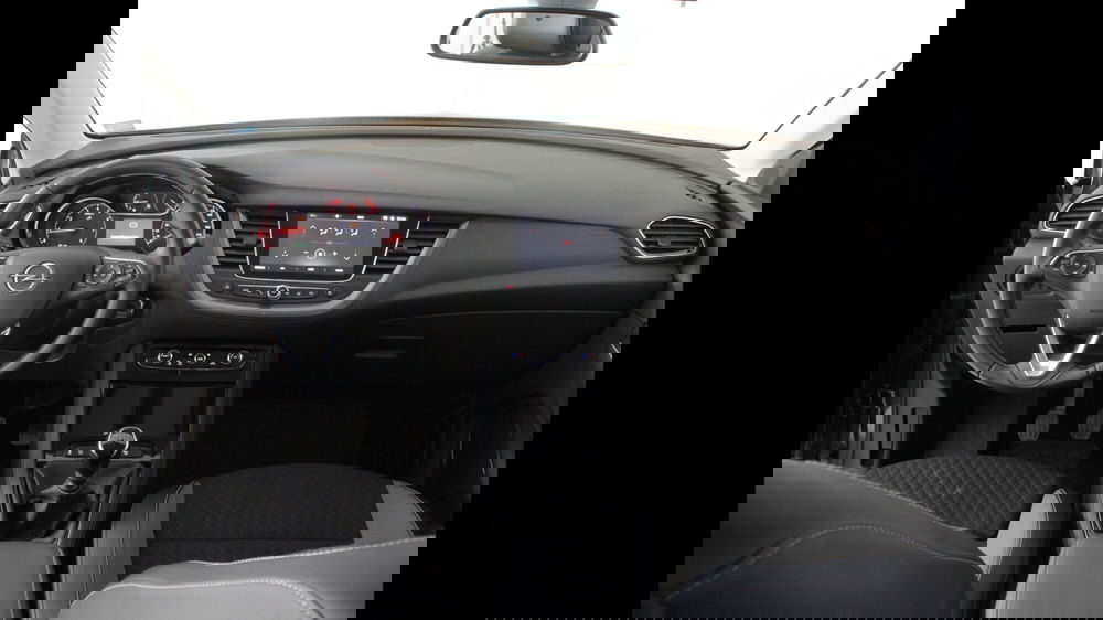 Opel Grandland X usata a Palermo (8)