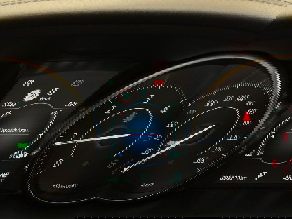 Jaguar E-Pace usata a Savona (10)