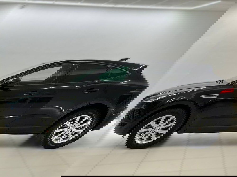 Jaguar E-Pace usata a Savona (6)