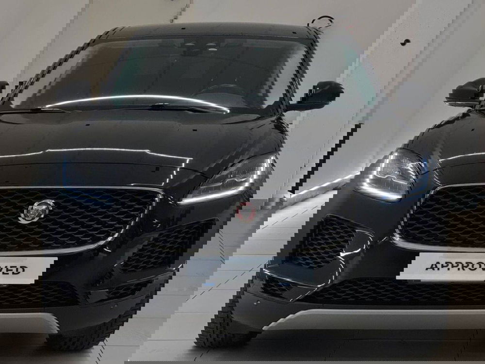 Jaguar E-Pace usata a Savona (8)