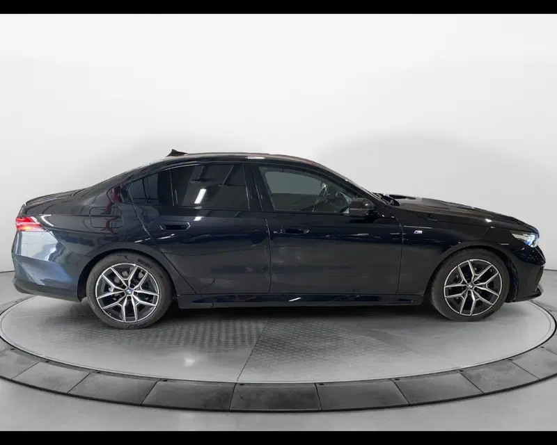 BMW Serie 5 usata a Caserta (5)