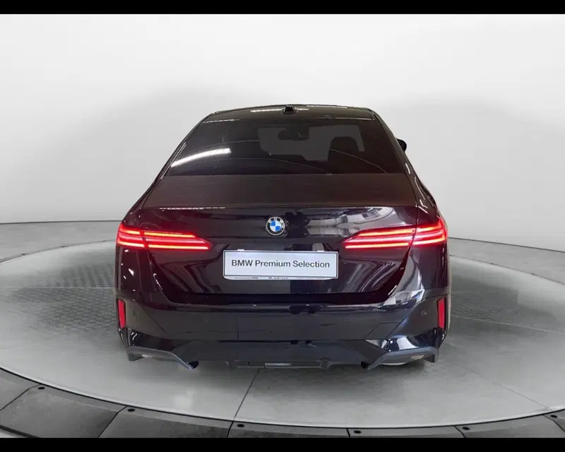 BMW Serie 5 usata a Caserta (7)