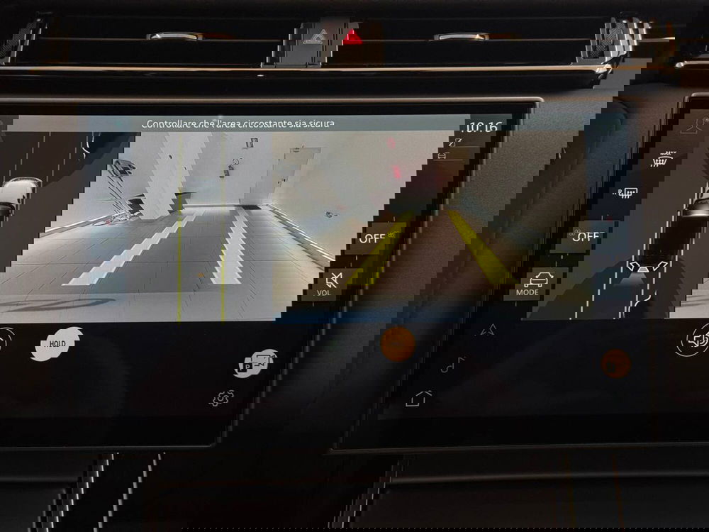 Land Rover Range Rover Velar usata a Savona (15)