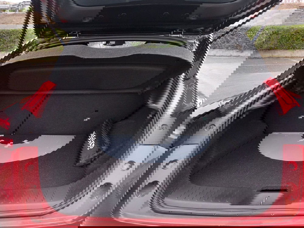 Nissan Juke usata a Lucca (11)