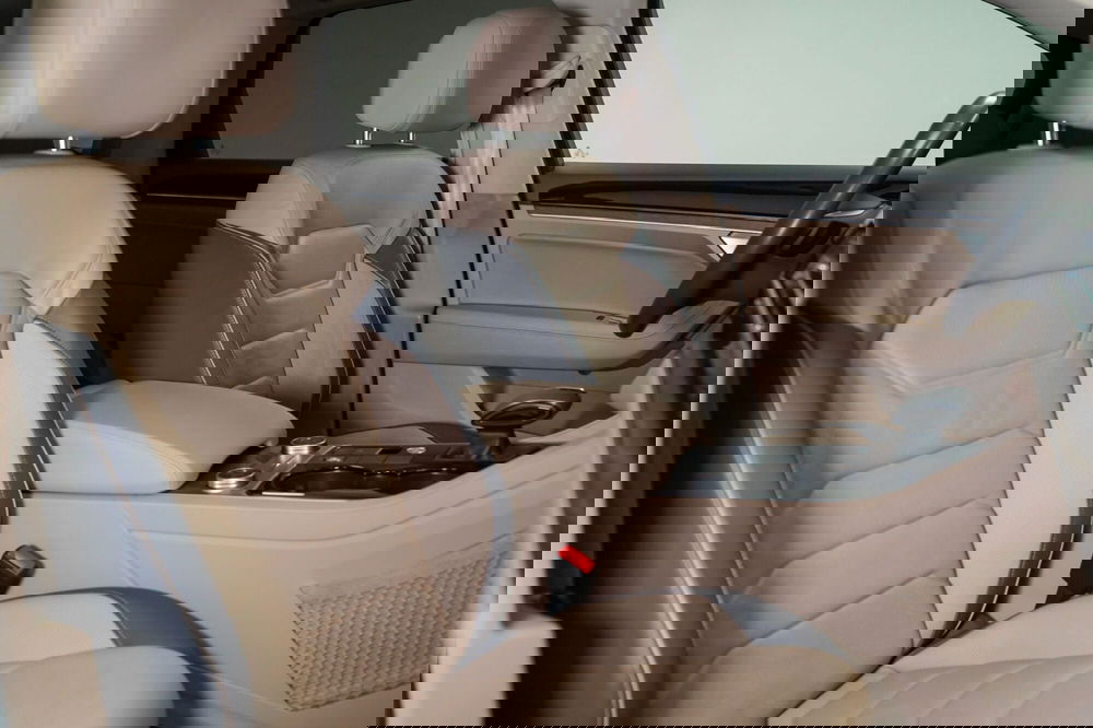 Volkswagen Touareg usata a Varese (13)