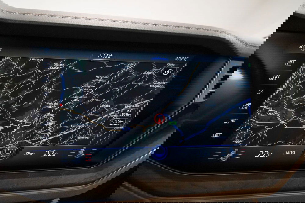 Volkswagen Touareg usata a Varese (17)