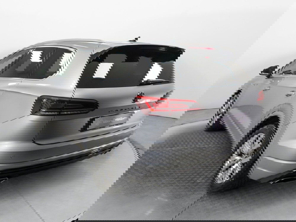 Volkswagen Touareg usata a Varese (4)