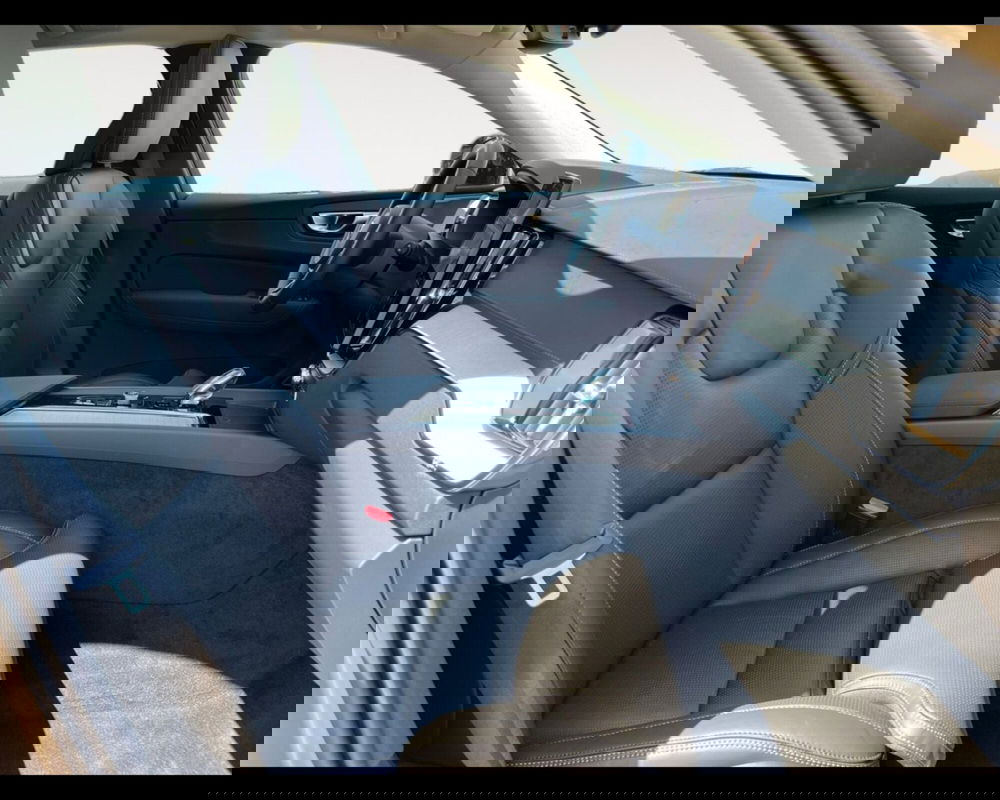 Volvo XC60 usata a Ravenna (13)