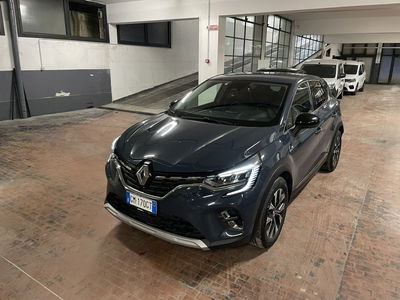 Renault Captur Full Hybrid E-Tech 145 CV Techno del 2022 usata a Milano