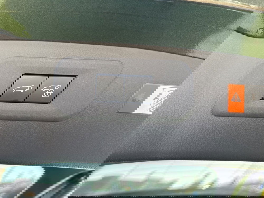 Lexus NX usata a Bergamo (15)