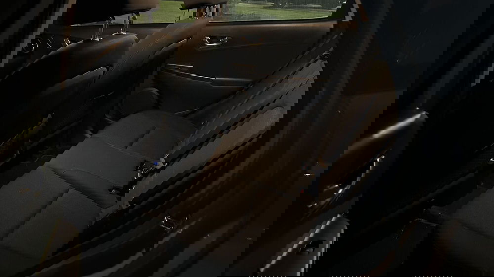 Hyundai Kona usata a Benevento (11)