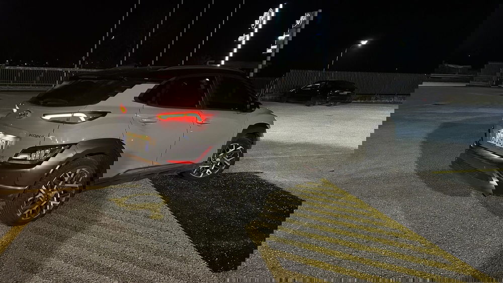 Hyundai Kona usata a Benevento (6)