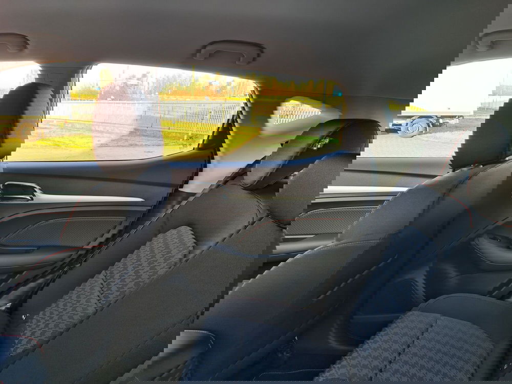 Mg ZS nuova a Monza e Brianza (15)