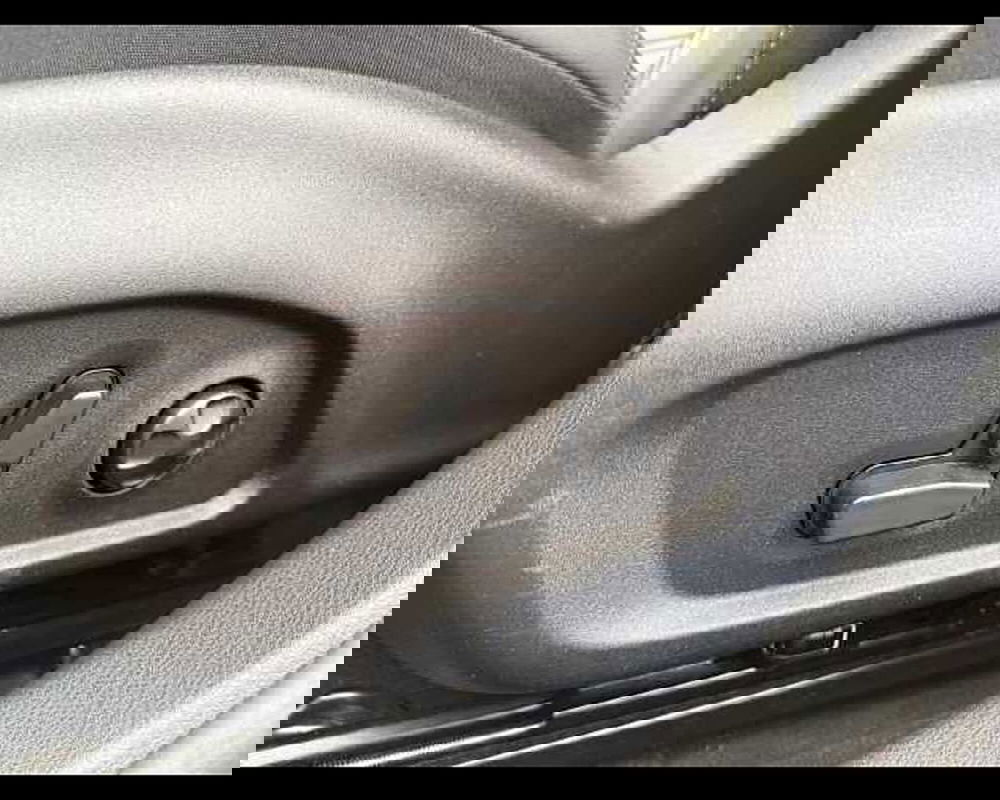 Alfa Romeo Tonale usata a Milano (11)