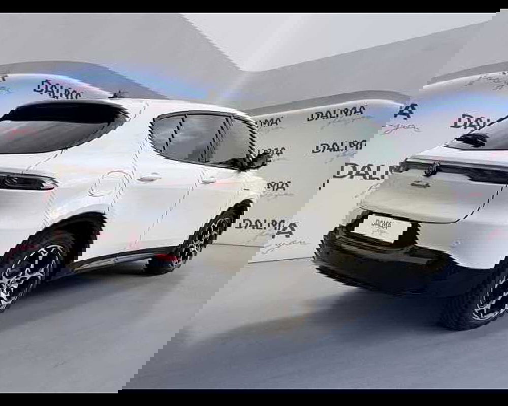 Alfa Romeo Tonale usata a Milano (4)