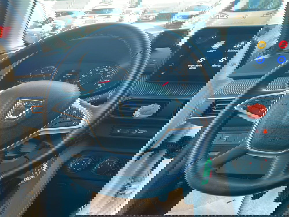 Dacia Sandero usata a Roma (12)