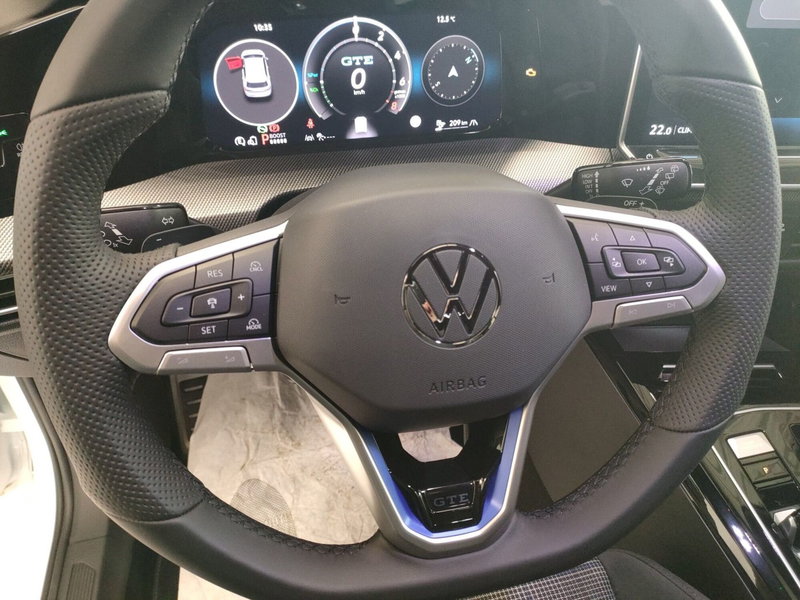 Volkswagen Golf nuova a Bologna (11)