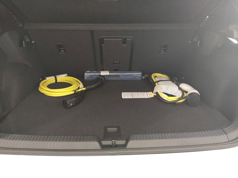 Volkswagen Golf nuova a Bologna (18)