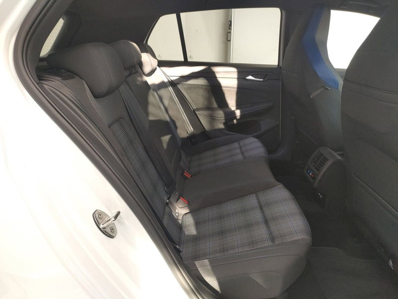 Volkswagen Golf nuova a Bologna (20)