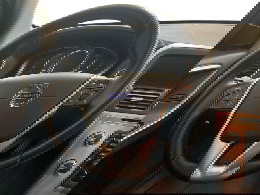 Volvo XC60 usata a Firenze (10)