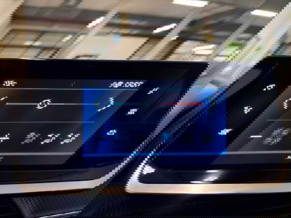 Peugeot 208 usata a Prato (18)