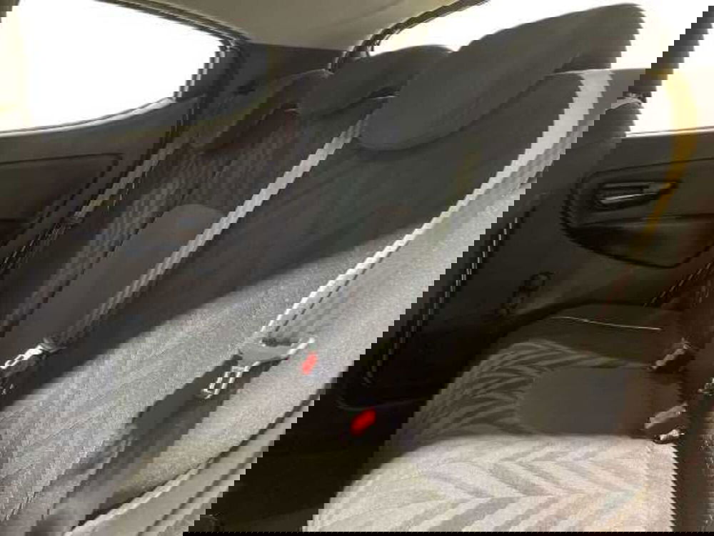 Lancia Ypsilon usata a Pistoia (12)