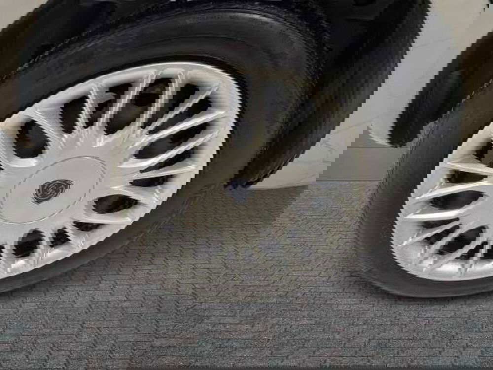 Lancia Ypsilon usata a Pistoia (6)