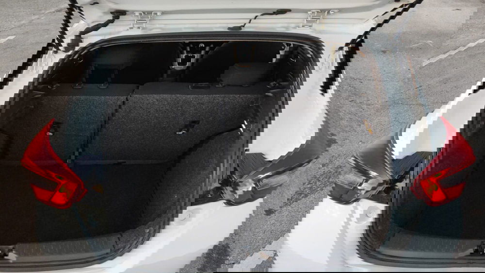 Nissan Micra usata a Firenze (8)