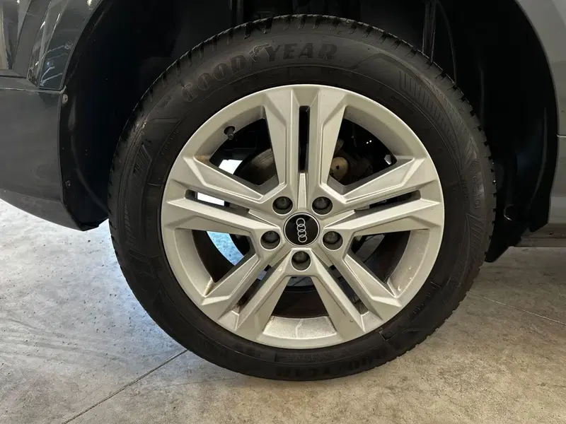 Audi Q2 usata a L'Aquila (6)