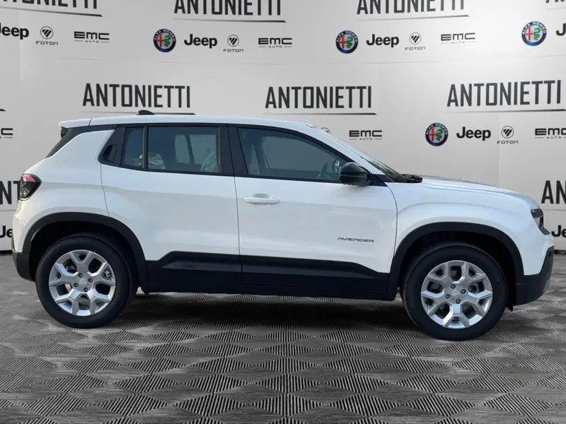 Jeep Avenger nuova a Ancona (4)