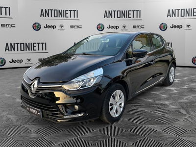 Renault Clio TCe 12V 90CV Start&amp;Stop 5 porte Energy Zen del 2017 usata a Jesi