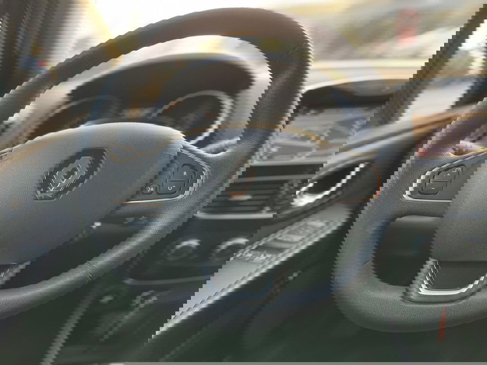 Renault Clio usata a Ancona (11)