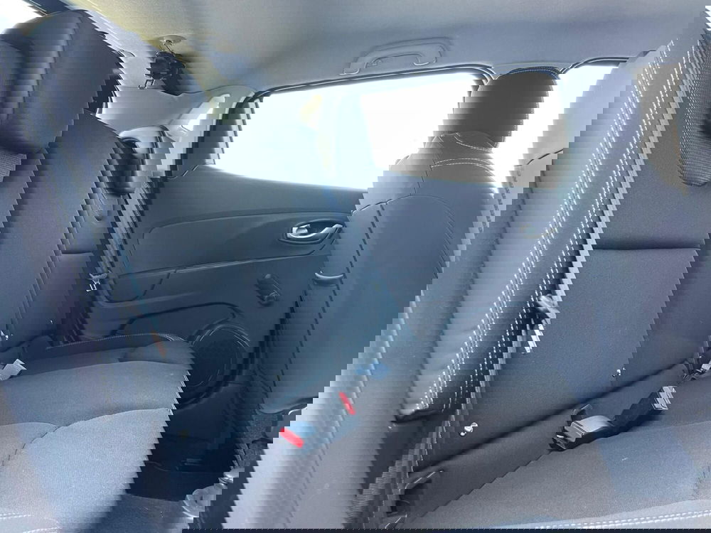 Renault Clio usata a Ancona (16)