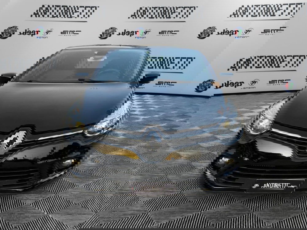 Renault Clio usata a Ancona (2)