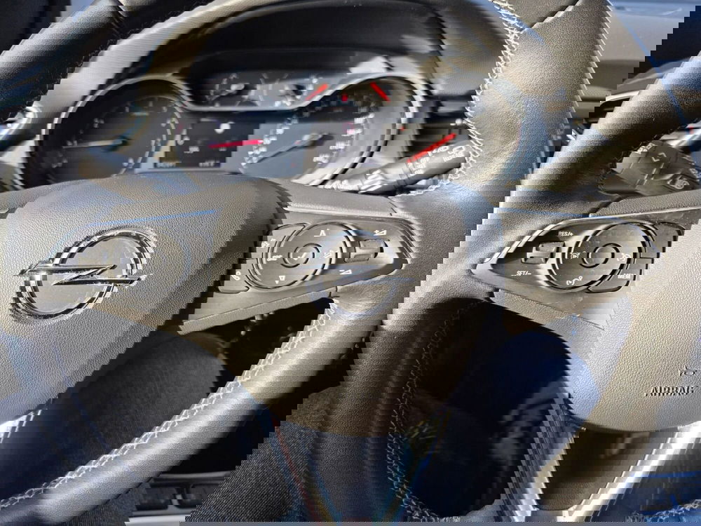 Opel Crossland usata a Rimini (13)