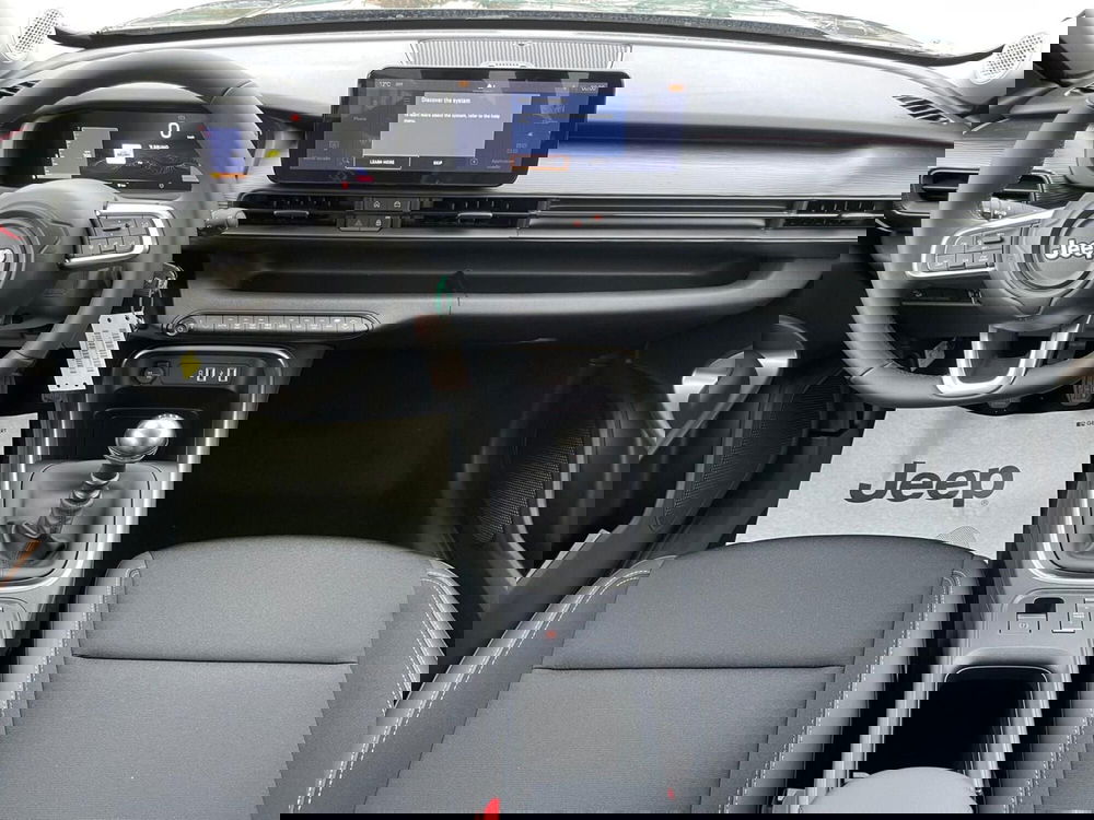 Jeep Avenger nuova a Ancona (13)